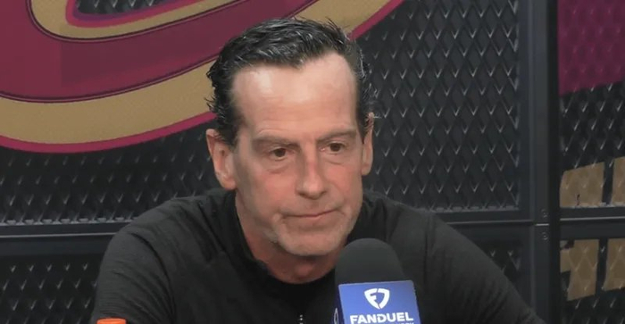 胜灰熊发布会！阿特金森自信谈深度，爆赞施罗德攻守+2角色球员！|季后赛|丹尼斯-施罗德|丹尼斯·施罗德|克利夫兰骑士队|NBA常规赛_新浪体育_新浪新闻