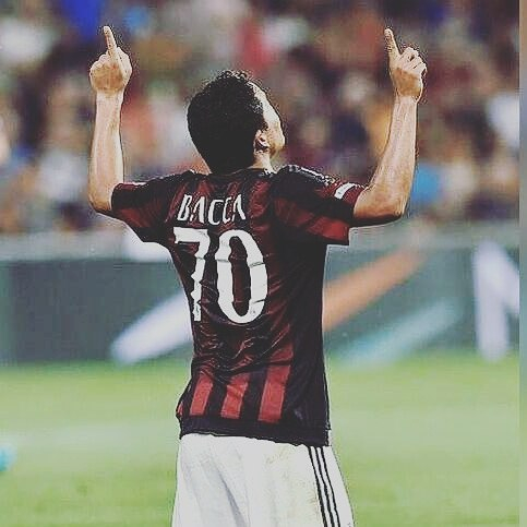 葡京娱乐场-巴卡18球保持米兰单赛季意甲进球纪录|AC米兰|拉斐尔-巴卡|意甲联赛|ac米兰|球员_新浪体育_新浪新闻